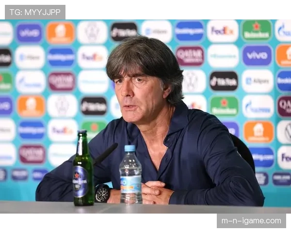 勒夫执教风格重塑球队战术体系，引领全新竞技风貌