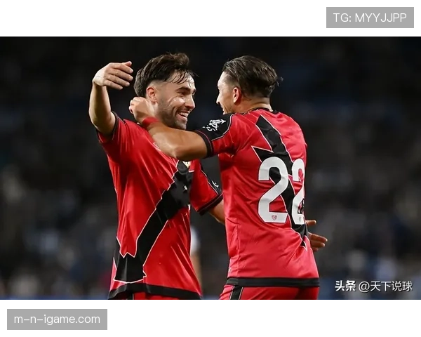 巴列卡诺防线坚如磐石,新赛季剑指亮眼表现 巴列卡诺防线坚如磐石,新赛季剑指亮眼表现