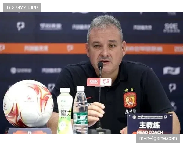 广州队主帅萨尔瓦多迎新赛季大考,表现成球队竞争力关键 广州队主帅萨尔瓦多迎新赛季大考,表现成球队竞争力关键